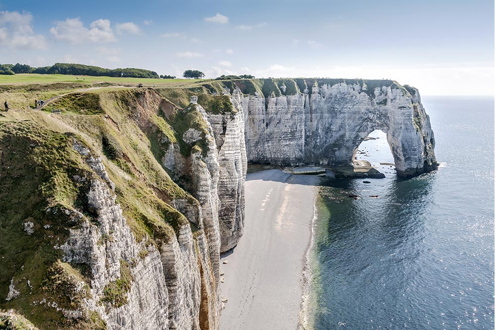 falaises etretat normandie